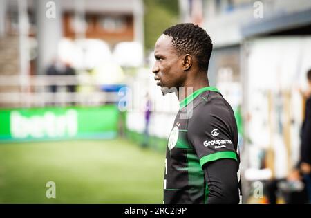 Klaksvik, Färöer. 11. Juli 2023. Adama Traore von Ferencvaros während des Qualifikationsspiels der UEFA Champions League zwischen Ki und Ferencvaros im Djupumyra-Stadion in Klaksvik. (Foto: Gonzales Photo/Alamy Live News Stockfoto