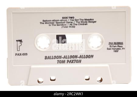 Tonbandkassette Tom Paxton, Ballon-alloon-alloon, PAX-PLATTEN, Seite zwei, isoliert auf weißem Hintergrund, klassisches Musikkonzept der 80er Jahre Stockfoto