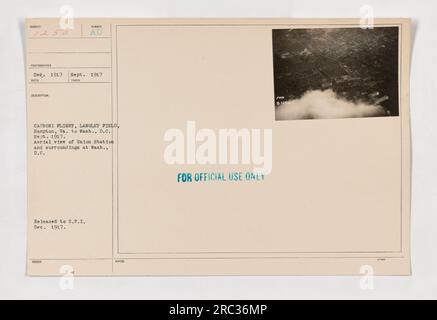 Luftaufnahme der Union Station und ihrer Umgebung in Washington D.C. während des Caproni-Fluges von Langley Field, Hampton, VA nach Washington D.C. im September 1917. Das Foto wurde im Dezember 1917 an C.P.I herausgegeben und nur für den offiziellen Gebrauch gekennzeichnet. Stockfoto