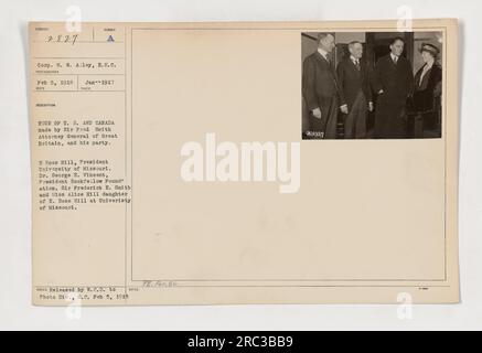 Sir Fred Smith, der Generalstaatsanwalt von Großbritannien, und seine Gruppe besuchen die University of Missouri während ihrer Tour durch die USA und Kanada. Auf dem Foto sehen Sie Sir Frederick E. Smith mit E. Ross Hill (Präsident der University of Missouri), Dr. George E. Vincent (Präsident der Rockefeller Foundation) und Miss Alice Hill (Tochter von E. Ross Hill). Aufgenommen am 5. Februar 1918. Corp. N.W. Ailey vom E.S.C. hat dieses Ereignis fotografiert. Stockfoto
