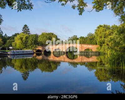 Sonning Bridge and Landscape, River Thames, Berkshire, England, Großbritannien, GB. Stockfoto