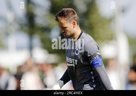 BARENDRECHT - Club Brügge Torwart Simon Mignolet während des Freundschaftsspiels zwischen Feyenoord und Club Brügge im Sportpark Smitshoek am 12. Juli 2023 in Barendrecht, Niederlande. ANP BART STOUTJESDYK Stockfoto