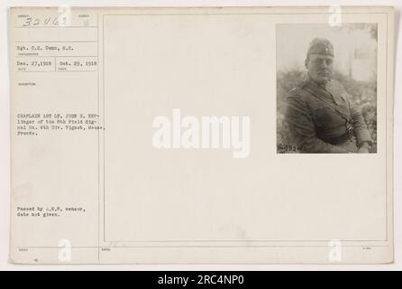 Kaplan 32462 Sgt. C.E. Dunn, S.C. hat dieses Foto am 29. Oktober 1918 in Vignot, Meuse, Frankreich, gemacht. Das Bild zeigt 1. LT. John H. Keplinger vom 8. Feldsignalbataillon, 4. Division, während des 1. Weltkriegs Das zensierte Foto wurde ausgestellt und mit der Identifikationsnummer 32462 gekennzeichnet. Stockfoto