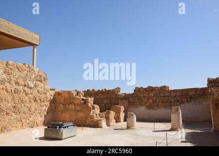 Masada-Nationalpark - Ruinen der Festung und König Harods Palast auf einem Bergplateau Stockfoto