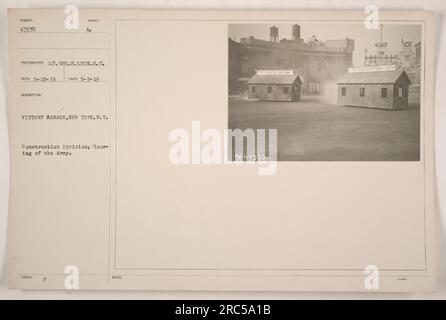 Bauabteilung der Armee, die an der Siegesparade in New York City teilnimmt. Dieses Foto wurde am 3. Mai 1919 aufgenommen und zeigt die Wohnungen, die der Armee zur Verfügung gestellt wurden. Fotograf LT. Geo H.T. Lyon, 8. C. fertiggestellt am 15. Mai 1919. Das Bild zeigt die Hingabe und Organisation hinter der Fürsorge der Armee während des Ersten Weltkriegs. Stockfoto