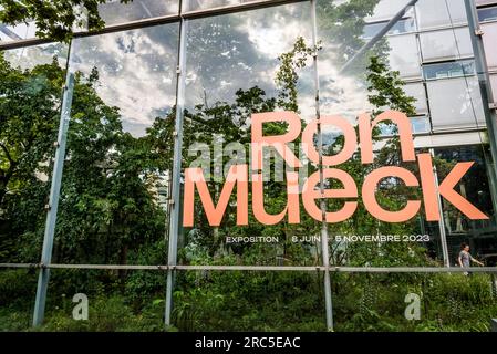 Fondation Cartier, ein Museum für zeitgenössische Kunst, befindet sich in einem Glasgebäude, das vom Pritzker-Preisträger-Architekten Jean Nouvel, Paris, Frankreich, entworfen wurde Stockfoto