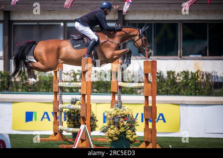 Paul O'Shea aus Irland nimmt am Rolex North American Grand Prix in Spruce Meadows Teil. Stockfoto