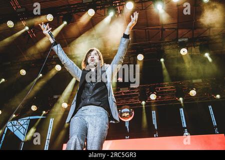 Madrid, Spanien. 08. Juli 2023. Robert Bobby Gillespie von der Primal Scream Rock Band tritt beim Mad Cool Festival 2023 in Villaverde, Madrid, auf. (Foto: Valeria Magri/SOPA Images/Sipa USA) Guthaben: SIPA USA/Alamy Live News Stockfoto