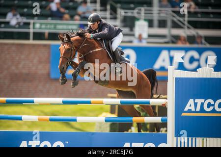 Santiago Lambre aus Brasilien nimmt am Rolex North American Grand Prix in Spruce Meadows Teil. Stockfoto