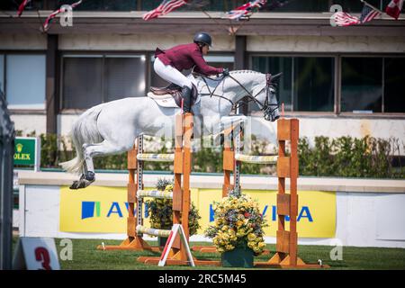 Shauna Cook of Canada nimmt am Rolex North American Grand Prix in Spruce Meadows Teil. Stockfoto