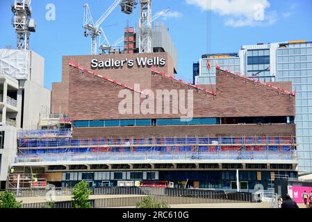 Das neue Sadlers Wells Theatre im Queen Elizabeth Olympic Park, Stratford, London, wird 2024 eröffnet Stockfoto