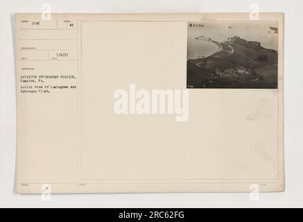 Luftaufnahme der Lamington- und Wasserstofffabrik in Hampton, Virginia. Dieses Bild wurde am 4. Juli 1917 von einem Fotografen namens Kiner aufgenommen. Es ist Teil einer Sammlung von der Aviation Experiment Station. Stockfoto