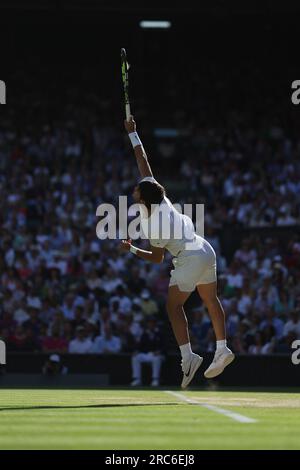 Wimbledon, Royaume Uni. 12. Juli 2023. Carlos Alcaraz während der Wimbledon Championships 2023 am 12. Juli 2023 im All England Lawn Tennis & Croquet Club in Wimbledon, England - Photo Antoine Couvercelle/DPPI Credit: DPPI Media/Alamy Live News Stockfoto