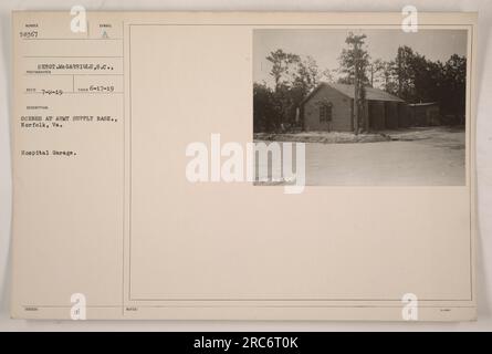 Krankenhaus-Garage an der Army Supply Base in Norfolk, Virginia. Foto aufgenommen am 17. Juni 1919. Die Garage ist in diesem Bild zu sehen und wird wahrscheinlich zur Lagerung und Wartung von Fahrzeugen verwendet, die vom Militär während des Ersten Weltkriegs verwendet wurden. Das Bild wurde von Sergeant Me Garrigle aufgenommen. Stockfoto