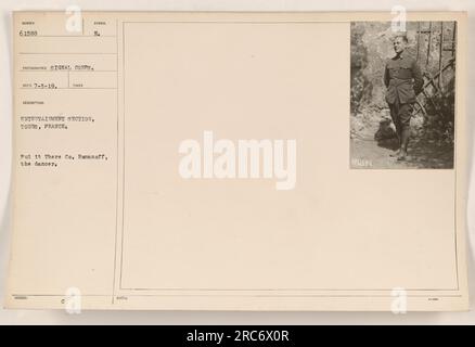 Titel: "Entertainment Section, Tours, France. Put It There Co Romanoff, die Tänzerin. Foto aufgenommen am 7-3-19 und ausgestellt vom Signalkorps. Das Bild wurde während einer Aufführung aufgenommen, die von der Entertainment Section in Tours, Frankreich, organisiert wurde. Die Tänzerin gehört zu der Firma namens „Put IT There Co. Romanoff“. Stockfoto