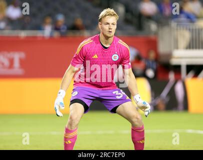 Chicago, USA, 12. Juli 2023. Major League Soccer (MLS) Chicago Fire FC Torwart Chris Brady wartet auf einen Kick des CF Montreal auf dem Soldier Field in Chicago, IL, USA. Kredit: Tony Gadomski / All Sport Imaging / Alamy Live News Stockfoto