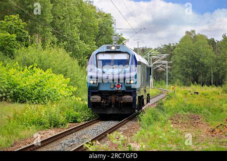 DR20 Diesellokomotive Nr. 29012, entwickelt von GE, gebaut von Tülomsaş 2014, von Operail Finland, jetzt Eigentum von North Rail Oy. Tammisaari, FI. 7. Juli 23. Stockfoto