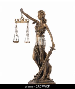 Die Statue von Lady Justice, isoliert auf Weiß. Symbol für faire Behandlung nach dem Gesetz Stockfoto