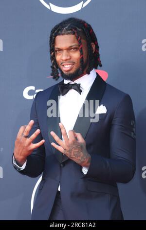 Damar Hamlin bei den ESPY Awards 2023 im Dolby Theatre in Hollywood, Kalifornien, am Mittwoch, den 12. Juli 2023. (Foto von Crash/imageSPACE)/Sipa USA Kredit: SIPA USA/Alamy Live News Stockfoto