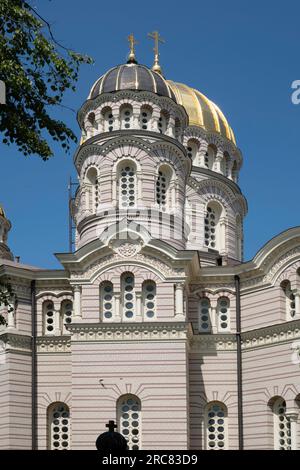 Die Geburtskirche Christi in Riga, die größte orthodoxe Kathedrale im Ostseeraum Stockfoto