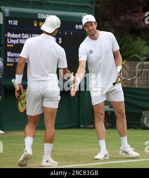 London, Großbritannien. 09. Juli 2023. Botic Van De Zandschulp aus den Niederlanden am 7. Tag der Wimbledon-Meisterschaft 2023 im All England Lawn Tennis and Croquet Club, Wimbledon in London am Sonntag, den 09. Juli 2023. (Foto: Hugo Philpott/BSR Agency) Kredit: BSR Agency/Alamy Live News Stockfoto