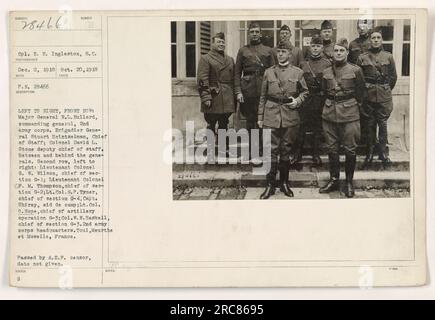 CPL. R. H. Ingleston vom Signalkorps machte dieses Foto am 2. Dezember 1918 in Toul, Meurthe et Moselle, Frankreich. Das Bild zeigt Generalmajor R.L. Bullard, Brigadegeneral Stuart Heintzelman und Colonel David L. Stone in der ersten Reihe. In der zweiten Reihe, von links nach rechts, befinden sich Oberstleutnant G. W. Wilson, Oberstleutnant CF. M. Thompson, LT. Oberst G. P. Tyner, Kapitän Shirey, Oberstleutnant 0.Hope und Oberst W. N. Haskell. Das wurde im Hauptquartier des 2. Armeekorps aufgenommen. Das Foto wurde vom A.E.F.-Zensor genehmigt. Stockfoto