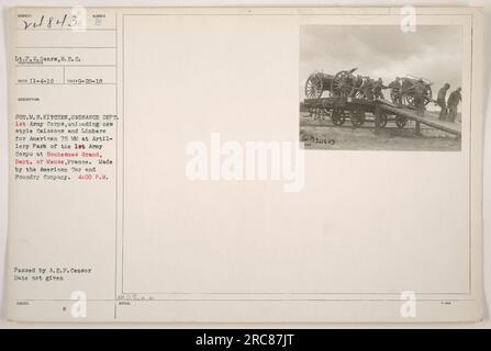 "Neue Caissons und Limber für amerikanische 75 MM im Artillery Park des 1. Armeekorps in Frankreich entladen." Das Foto zeigt Soldaten des Ordnance Department bei der Arbeit. Die Ausrüstung wurde von der American Car and Foundry Company hergestellt. Datum: 9. 28. 18." Stockfoto