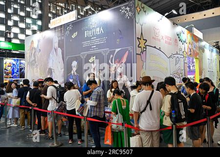SHANGHAI, CHINA - 13. Juli 2023 - Anime-Fans besuchen CCG EXPO 2023 in Shanghai, China, 13. Juli 2023. Die 18. China International Animation und Spiele E Stockfoto