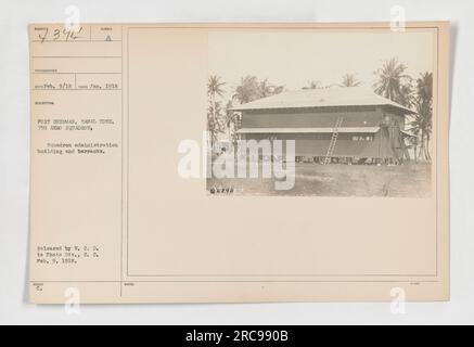 Foto in Fort Sherman, Canal Zone, im Januar 1918 aufgenommen. Das Bild zeigt das Verwaltungsgebäude der Staffel und die Baracken der 7. ABRO-Staffel. Veröffentlicht von W. C. D. an Photo Div., 8. C. am 9. Februar 1918. Das ist Foto Nummer 4394, mit Notizen, in denen die ABGEORDNETEN 3-4 erwähnt werden." Stockfoto