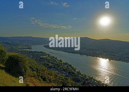 Burg, Visegrádi Fellegvár, 13. Jahrhundert, Panorama, Fluß, Donau, Duna Stockfoto