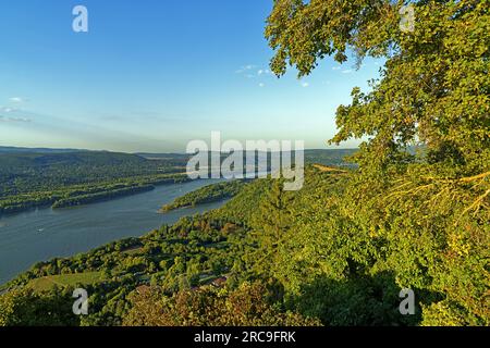 Burg, Visegrádi Fellegvár, 13. Jahrhundert, Panorama, Fluß, Donau, Duna Stockfoto