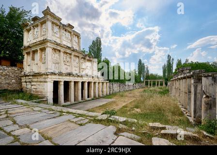 Reliefs des Sebasteion im Museum von Aphrodisias Ancient City, Denizli, Tuerkei Reliefs des Sebasteion im Museum der Ancient City, H Stockfoto