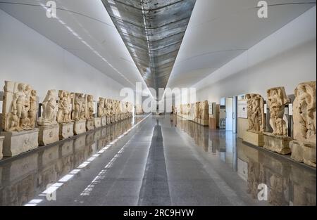 Reliefs des Sebasteion im Museum von Aphrodisias Ancient City, Denizli, Tuerkei Reliefs des Sebasteion im Museum der Ancient City, H Stockfoto