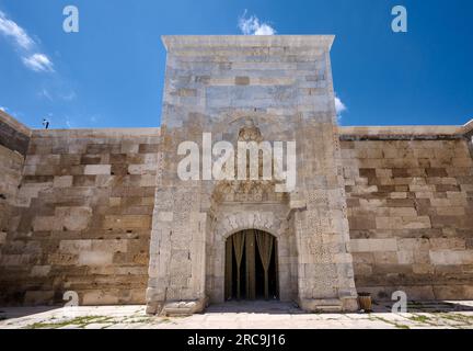 Innenhof der Sultan Han, traditionelle Karawanserei Sultanhanı Kervansaray, Aksaray, Tuerkei Innenhof des Sultan Han, traditionelle Karawanserei Stockfoto