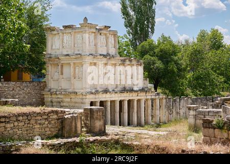 Reliefs des Sebasteion im Museum von Aphrodisias Ancient City, Denizli, Tuerkei Reliefs des Sebasteion im Museum der Ancient City, H Stockfoto