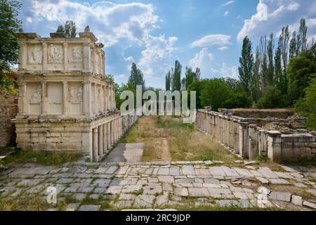 Reliefs des Sebasteion im Museum von Aphrodisias Ancient City, Denizli, Tuerkei Reliefs des Sebasteion im Museum der Ancient City, H Stockfoto