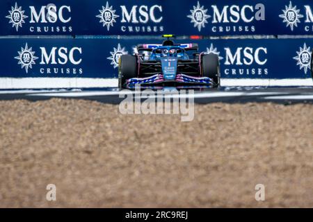 Silverstone, Großbritianer. 10. Juli 2023. SILVERSTONE CIRCUIT, GROSSBRITANNIEN - JULI 08: Pierre Gasly, Alpine A523 während des Großen Preises von Großbritannien F1 auf dem Silverstone Circuit am 09. Juli 2023 in Northampton, England. (Foto: Michael Potts/BSR Agency) Kredit: BSR Agency/Alamy Live News Stockfoto