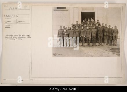 Personal des Corps Men im Camp Hospital 15 in Coatquidan, Ille et Vilaine, Frankreich. Ein Foto von W.W. Soper am 14. April 1919. Das Foto hat die Nummer 51831 und ist Teil der 151-F9-Kollektion. Es wurde am 19. Januar 1919 herausgegeben. Stockfoto