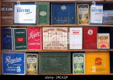 CWS Zigarettenverpackung – Nexum cheroots, CWS Navy Cut, Raydex, Beechwood Cigarettes, Jayce Junior, Lustre, Raydex, Widesland Stockfoto