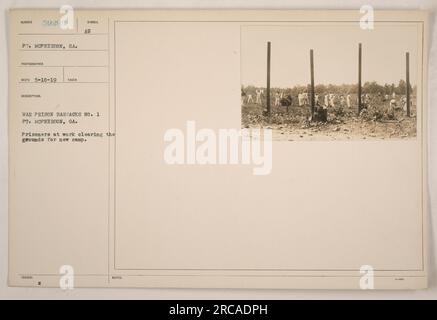 Kriegsgefangene in Ft. McPherson, Georgia, räumt das Gelände für das neue Lager, identifiziert als Nr. 1. Foto aufgenommen am 10. Mai 1919. Stockfoto