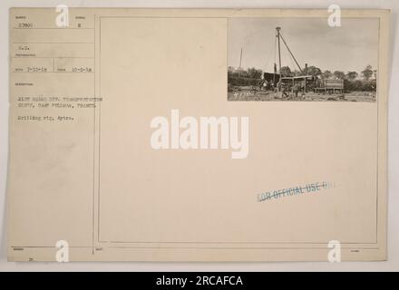 Bohrwagen in Aytre, Frankreich, benutzt vom 21. Transportkorps der Grand Division, stationiert in Camp Pullman. Dieses Foto wurde am 5. Oktober 1918 aufgenommen und trägt das Symbol E, das seine Assoziation mit der 21. Grand Division angibt. Es wurde offiziell zur Verwendung durch SOTF ausgestellt und ist nur zur offiziellen Verwendung bestimmt. Stockfoto