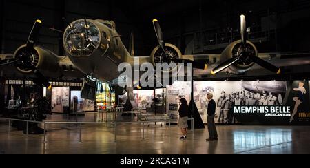 Memphis Belle B-17F im National Museum of the U.S. Luftwaffe am Wright-Patterson Luftwaffenstützpunkt bei Dayton Ohio. Stockfoto