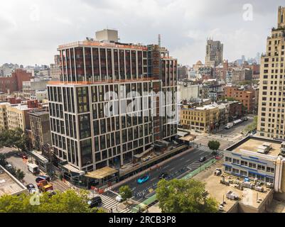 Bau von Seniorenwohnungen in Chelsea in New York am Samstag, den 8. Juli 2023. (© Richard B. Levine) Stockfoto