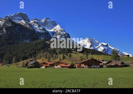 Frühling in Gsteig bei Gstaad Stockfoto