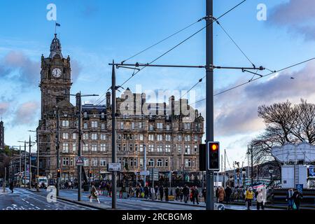 Wunderschöne Aufnahmen von Edinburgh City, aufgenommen in Schottland Stockfoto