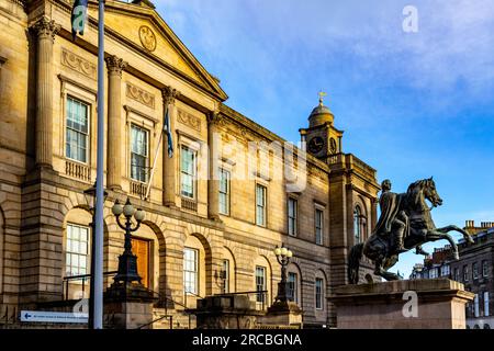 Wunderschöne Aufnahmen von Edinburgh City, aufgenommen in Schottland Stockfoto