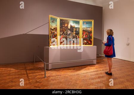 Lissabon, Portugal, NMAA Museu Nacional de Arte Antiga, Hieronymus Bosch, Triptych der Versuchungen des Heiligen Antonius, um 1501 Stockfoto