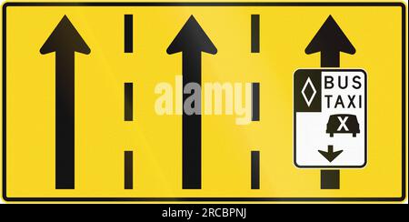 Warnschild in Quebec, Kanada - rechte Spur für Busse und Taxis. Stockfoto