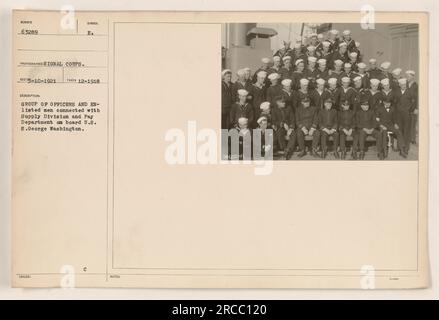 Offiziere und Soldaten der Versorgungsabteilung und der Zahlstelle an Bord der U.S.S. George Washington. Das Foto wurde im Dezember 1918 aufgenommen und gehört dem Signalkorps. Stockfoto