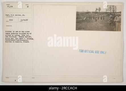 Bestattungszug für einen der ersten drei amerikanischen Soldaten, der im Ersten Weltkrieg getötet wurde Die Soldaten wurden identifiziert als Thomas Enright, Merle Hay und James B. Gresham von der 16. Infanterie, 1. Division. Das Foto wurde am 19. November 1917 in Bathelemont-Les-Bauzemont, Meurthe et Moselle, Frankreich, aufgenommen. Stockfoto